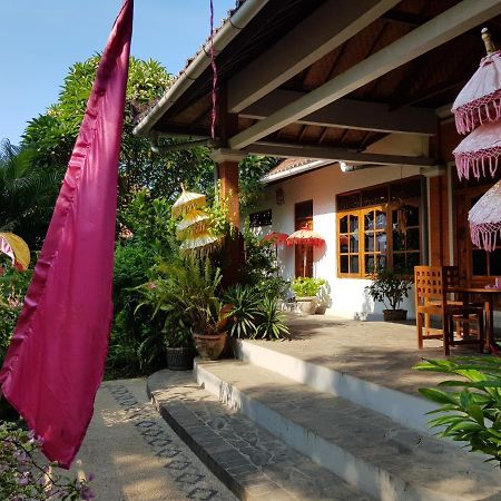 Villa Lumbalumba Ловина Экстерьер фото